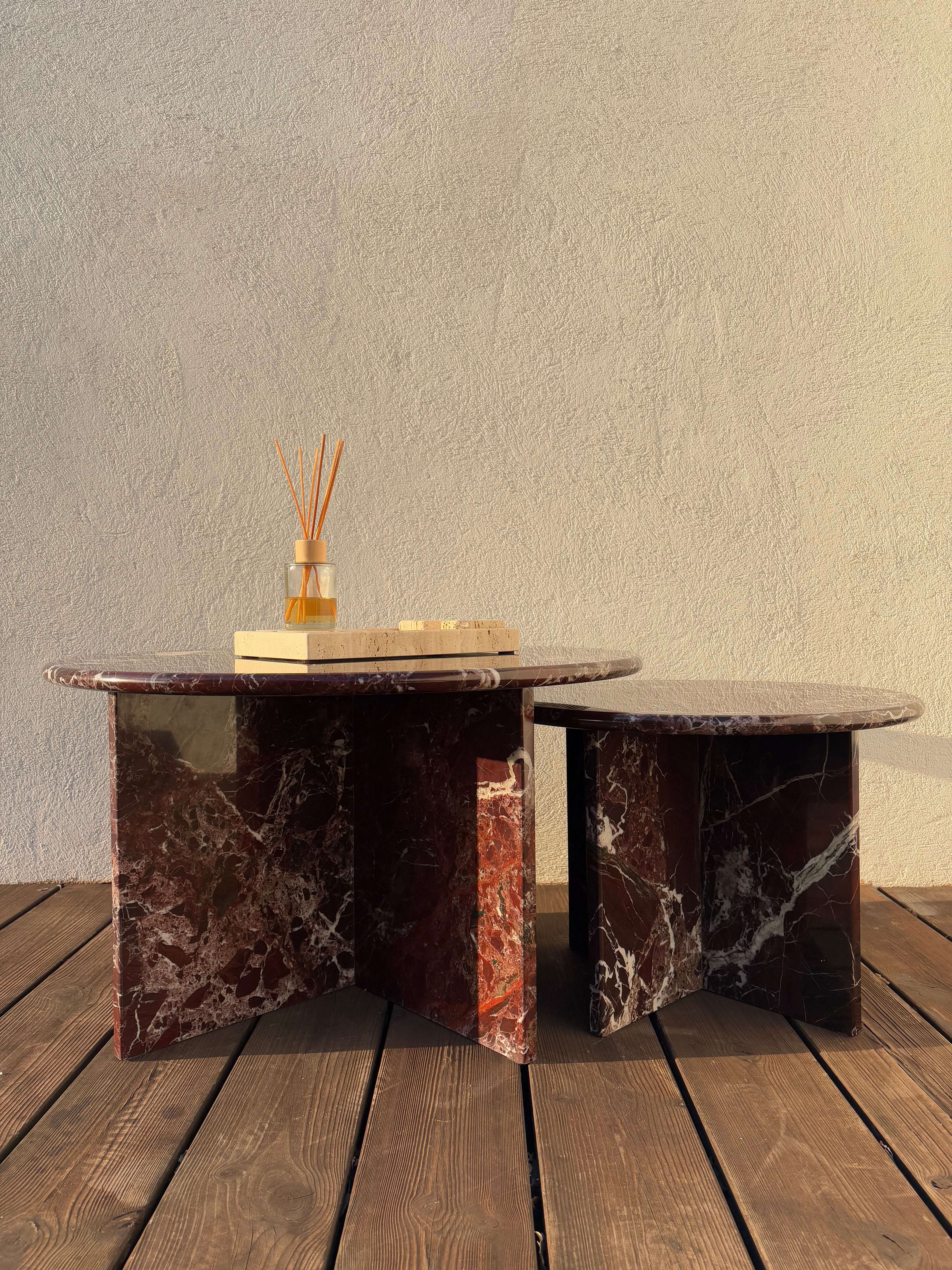 Tables basses Gigognes 100% marbre x Rosso Levanto